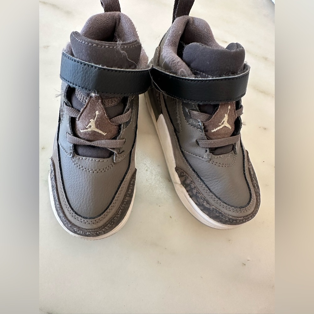 Nike Toddler Jordan’s Hook-and-Loop Sneakers